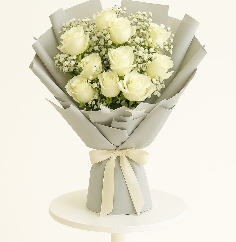 10 WHITE ROSES