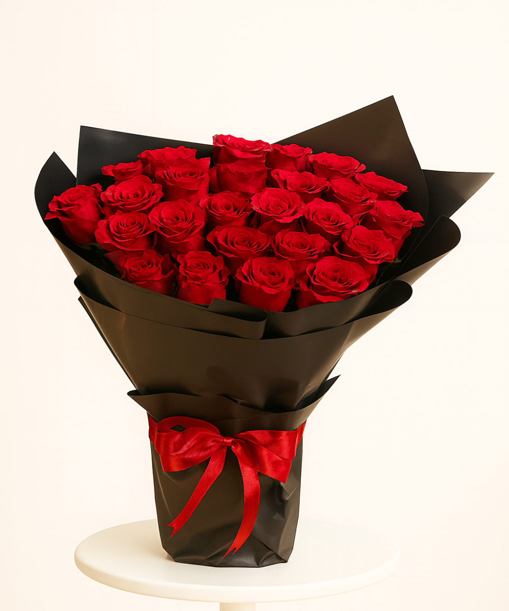 25 RED ROSES