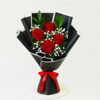4 RED ROSE BOUQUET