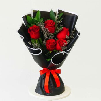 5 ROSE BOUQUET