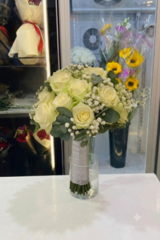 12 ROSES WEDDING BOUQUET