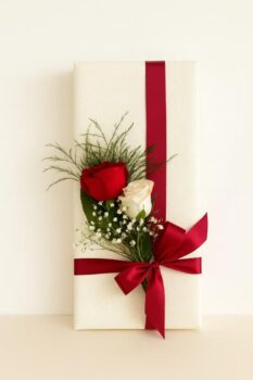 Gift Wrapping With Flower
