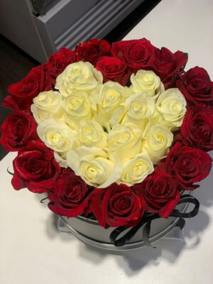 26 ROSES BOX BOUQUET