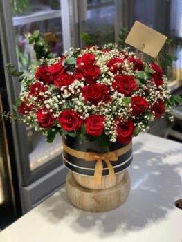 RED ROSES BOX BOUQUET