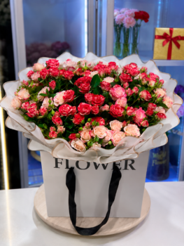 FLORIST SPECIAL BAG BOUQUET(PRE BOOKING ONLY 4HOURS)