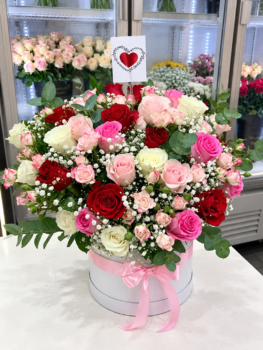 PINK BOX BOUQUET