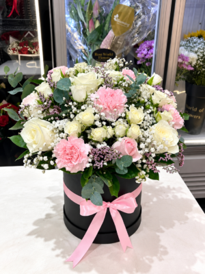 PASTEL FLOWER BOX