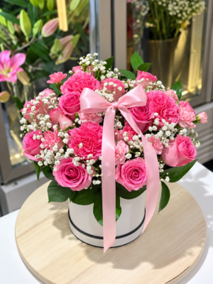 PINK BEAUTY BOX