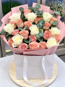 FLORIST SPECIAL BAG BOUQUET(PRE BOOKING ONLY)