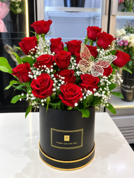 RED ROSE BOX BOUQUET