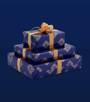 GIFT WRAPPING WITH RIBBON