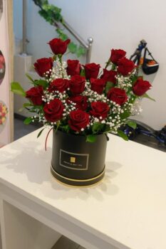 RED ROSE BOX BOUQUET