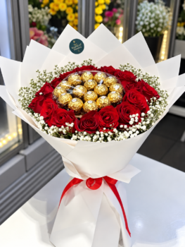 FERRERO ROCHER AND ROSE BOUQUET
