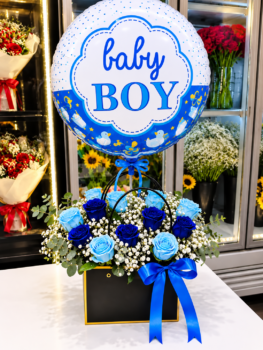 BABY BOY BAG BOUQUET WITH BALLOON