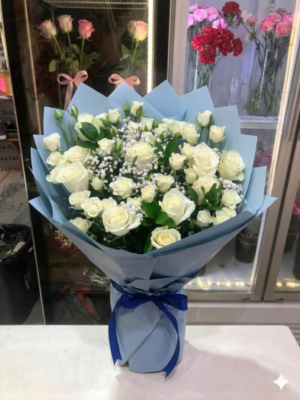 MIX WHITE ROSE BOUQUET
