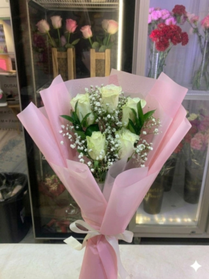 WHITE ROSE BOUQUET