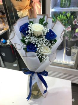 BLUE ROSE BOUQUET
