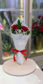 2 RED ROSE BOUQUET