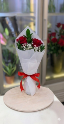 2 RED ROSE BOUQUET