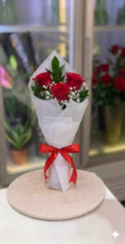 3 RED ROSE BOUQUET
