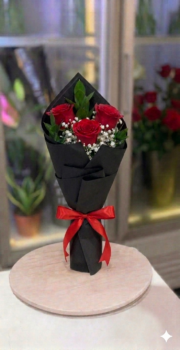 3 RED ROSE BOUQUET