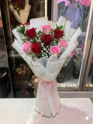 8 ROSE BOUQUET