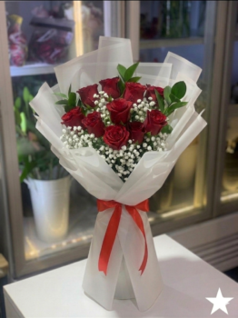 10 ROSE BOUQUET