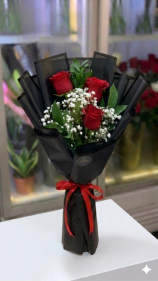 3 RED ROSE BOUQUET
