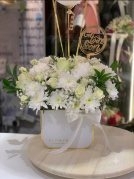 WHITE BOX BOUQUET