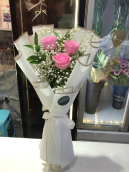 3 PINK ROSE BOUQUET