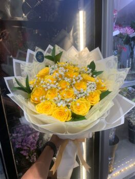 20 YELLOW ROSE BOUQUET