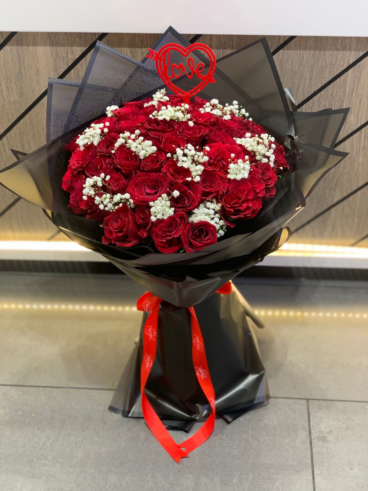 50 RED ROSE BOUQUET(380 AED)