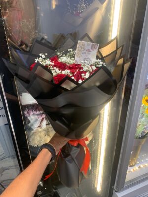 10 RED ROSE BOUQUET(100 AED)1