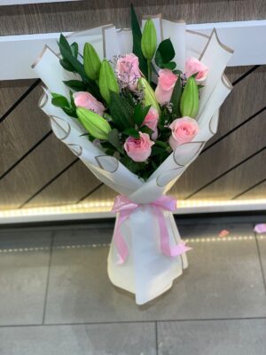 Rose Lilly Bouquet