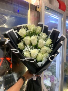 WHITE ROSE BOUQUET