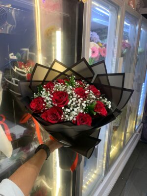 10 RED ROSE BOUQUET(100 AED)3