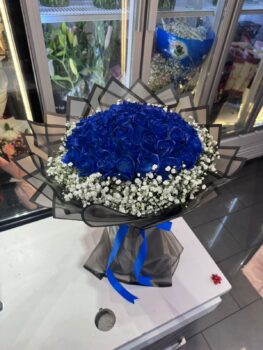 PREMIUM BLUE ROSE BOUQUET