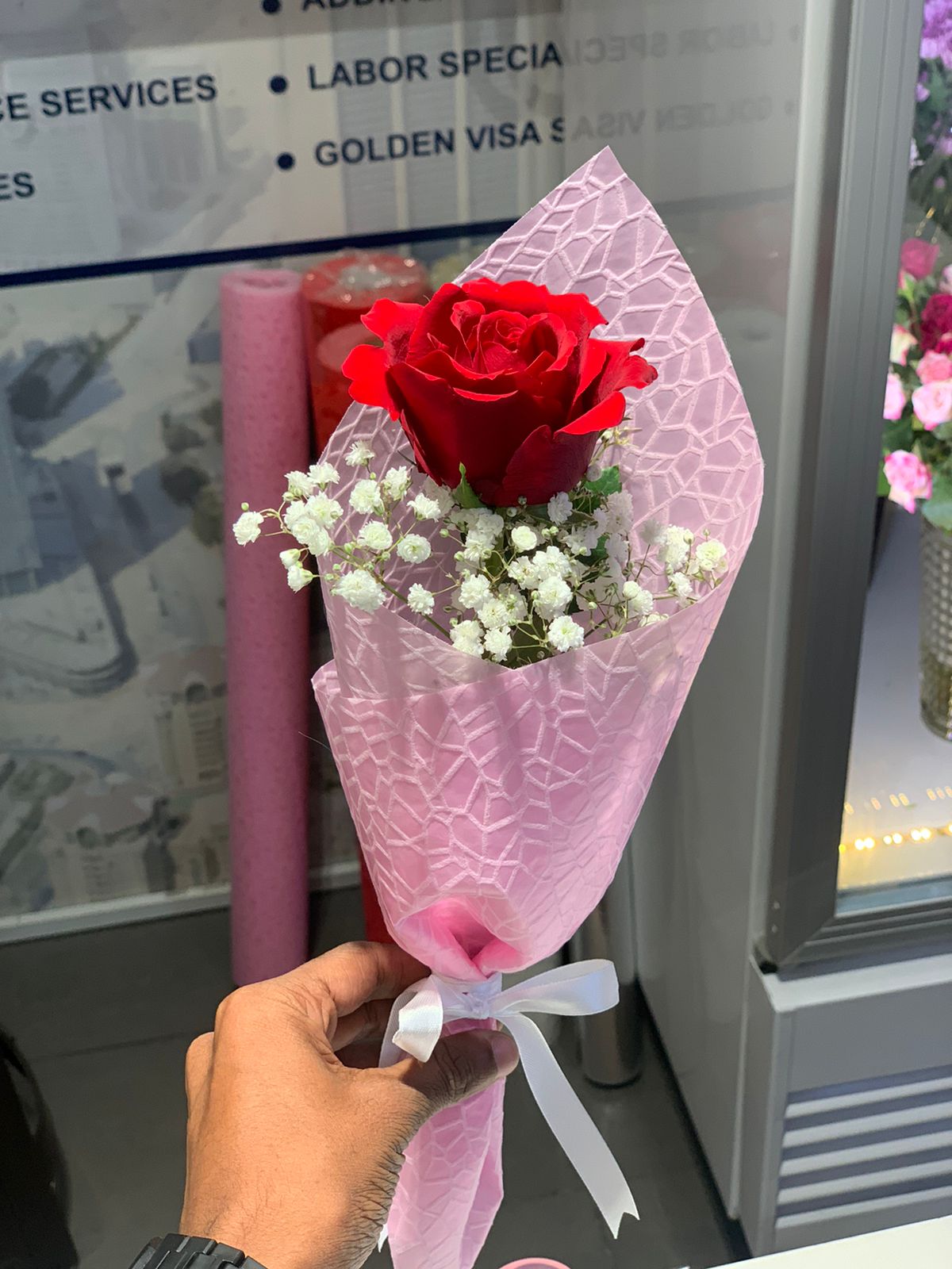 SINGLE ROSE BOUQUET 15AED(1)
