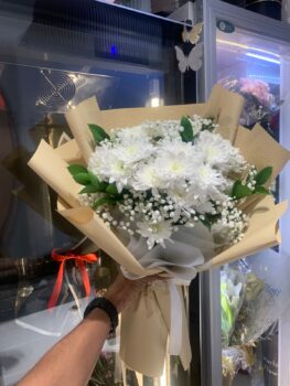 WHITE BOUQUET