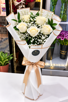WHITE ROSE BOUQUET
