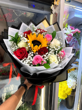 SUNFLOWER MIX ROSE VIBRANT BOUQUET
