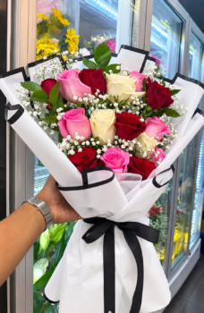 15 ROSE BOUQUET