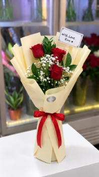 RED ROSE BOUQUET - 3 ROSES