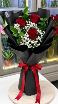 3 RED ROSE BOUQUET