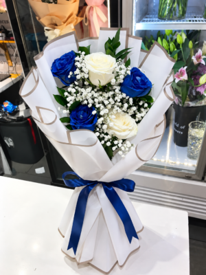 BLUE ROSE BOUQUET