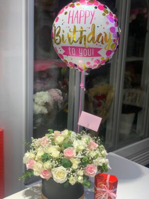 Box Bouquet with Lindor Chocolate and Balloon