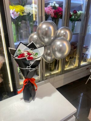 BOUQUET AND BALLOON