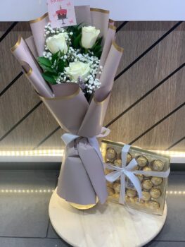 BOUQUET AND FERRERO ROCHER CHOCOLATE COMBO