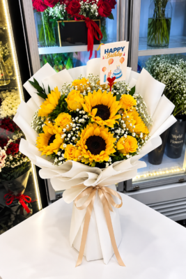 SUNFLOWER YELLOW ROSE ELEGANT BOUQUET