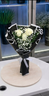 WHITE ROSE BOUQUET